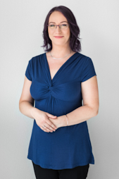 Ein Portrait von Jenny Poklitar